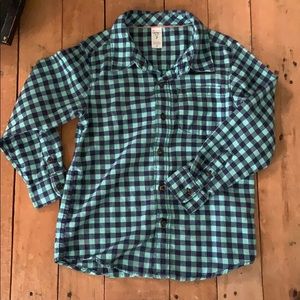 Carter’s Size 7 button up plaid shirt